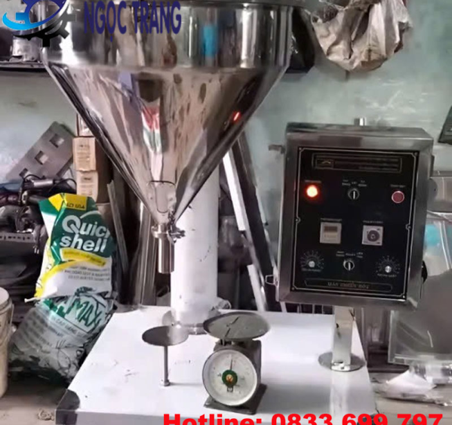 Máy chiết rót dạng bột - Máy chiết rót bột trục vít bán tự động