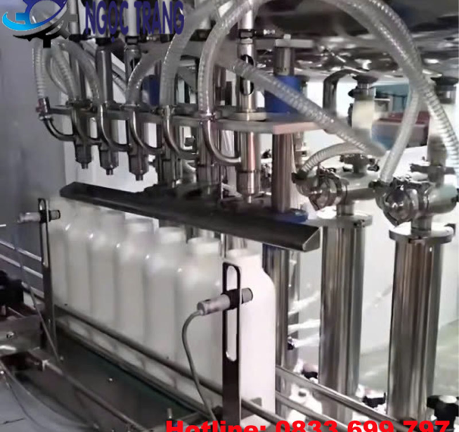 Máy chiết rót phân bón, thuốc trừ sâu - Máy chiết rót hiệu quả
